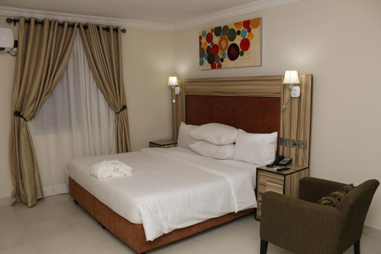 Class Suites Ikeja Ngoại thất bức ảnh