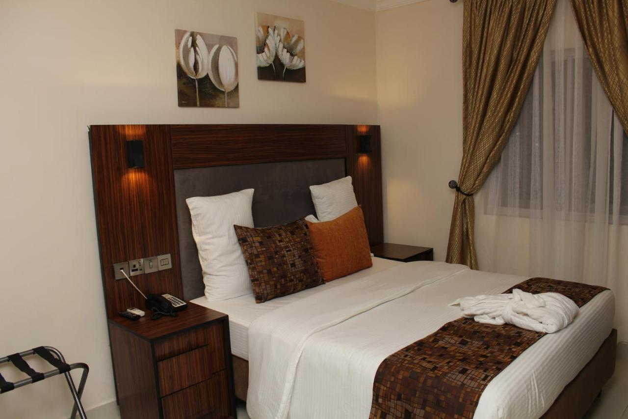 Class Suites Ikeja Ngoại thất bức ảnh