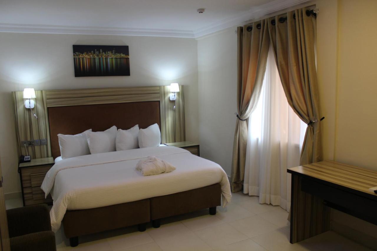 Class Suites Ikeja Ngoại thất bức ảnh