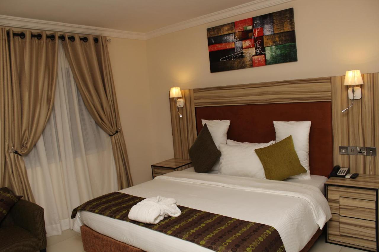 Class Suites Ikeja Ngoại thất bức ảnh